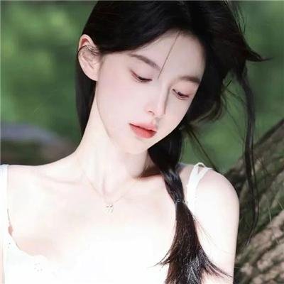 倒挂的爱丽丝